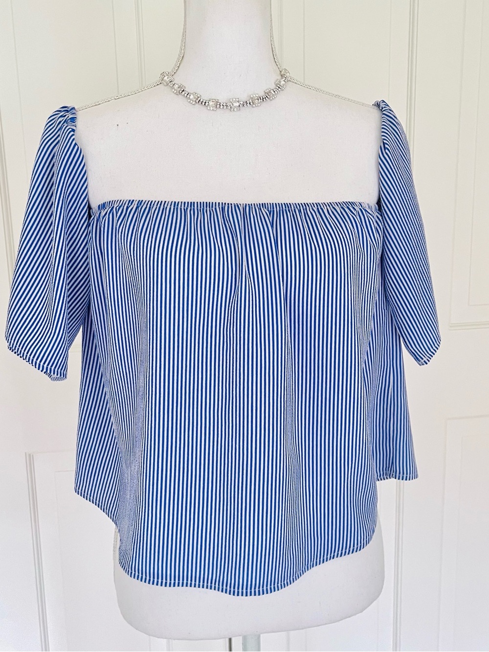 Parisian striped blue white off the shoulder top XS
